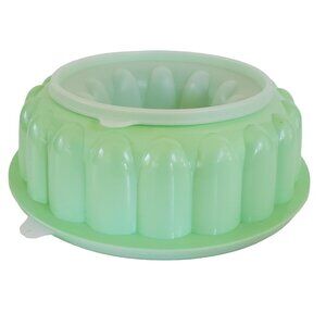 Vintage Tupperware Jello Gelatin Mold With Lid 1202-6 Mint Green & White Plastic
